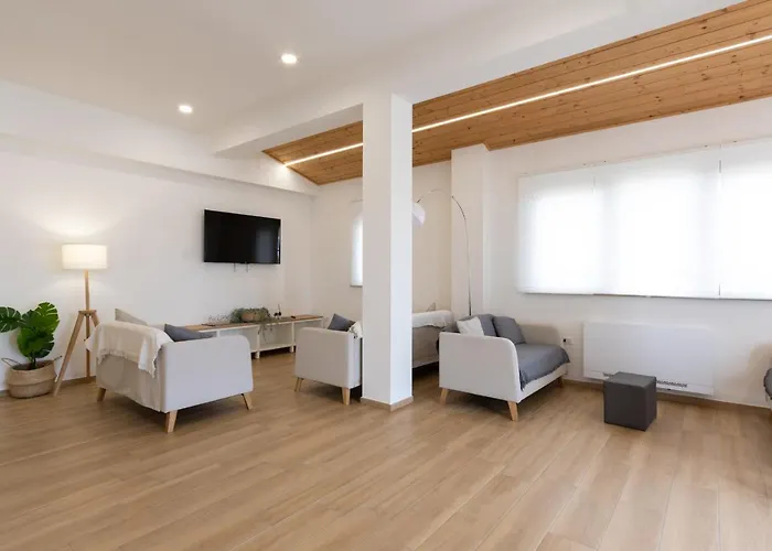 La Camia ベッド・アンド・ブレックファスト カステル・ディ・サングロ